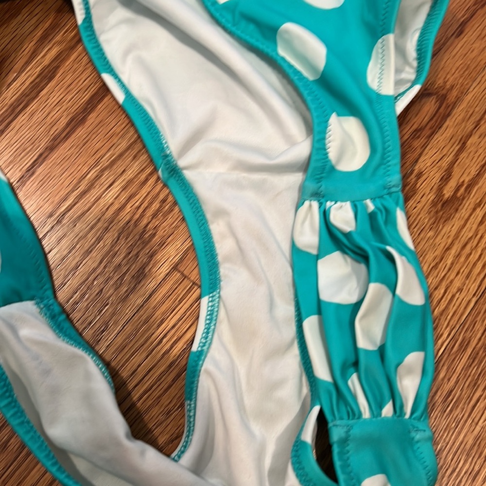 Victoria secret turquoise and pink paisley bikini set with TWO bottoms! - Picture 5 of 7